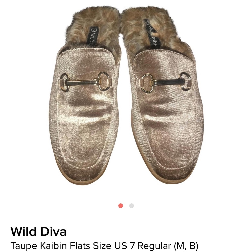 Faux fur lined slides